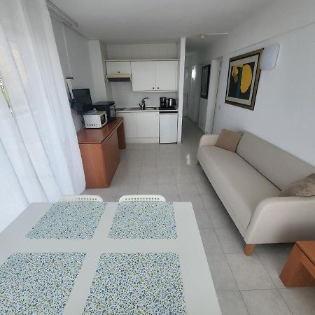 Cozy Apartment Near The Beach Playa de las Americas  Luaran gambar