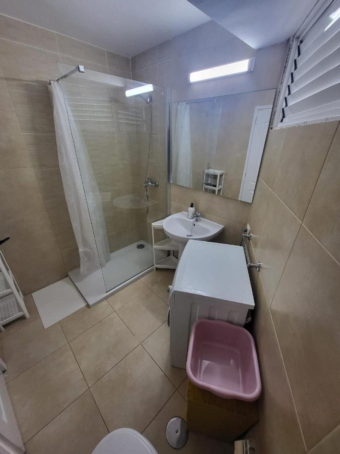 Cozy Apartment Near The Beach Playa de las Americas  Luaran gambar
