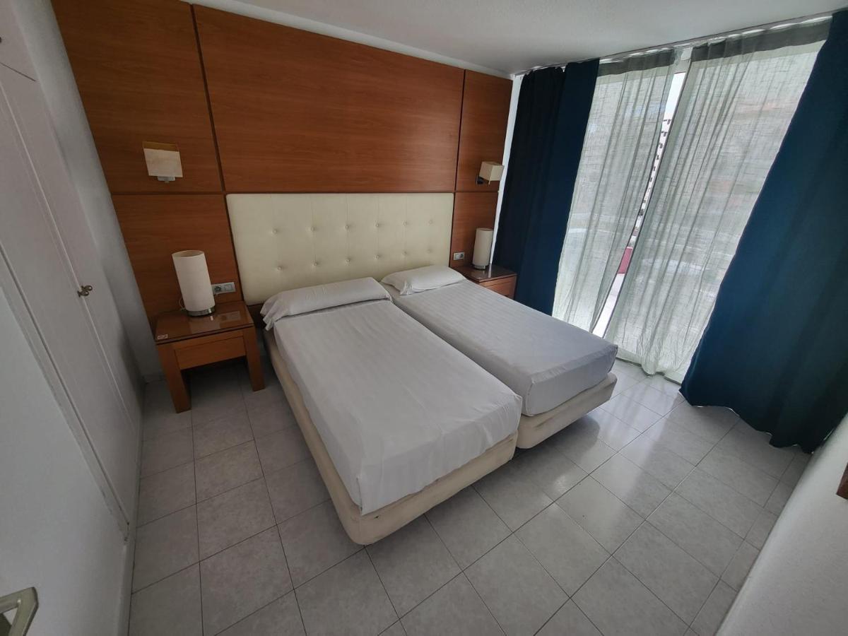 Cozy Apartment Near The Beach Playa de las Americas  Luaran gambar