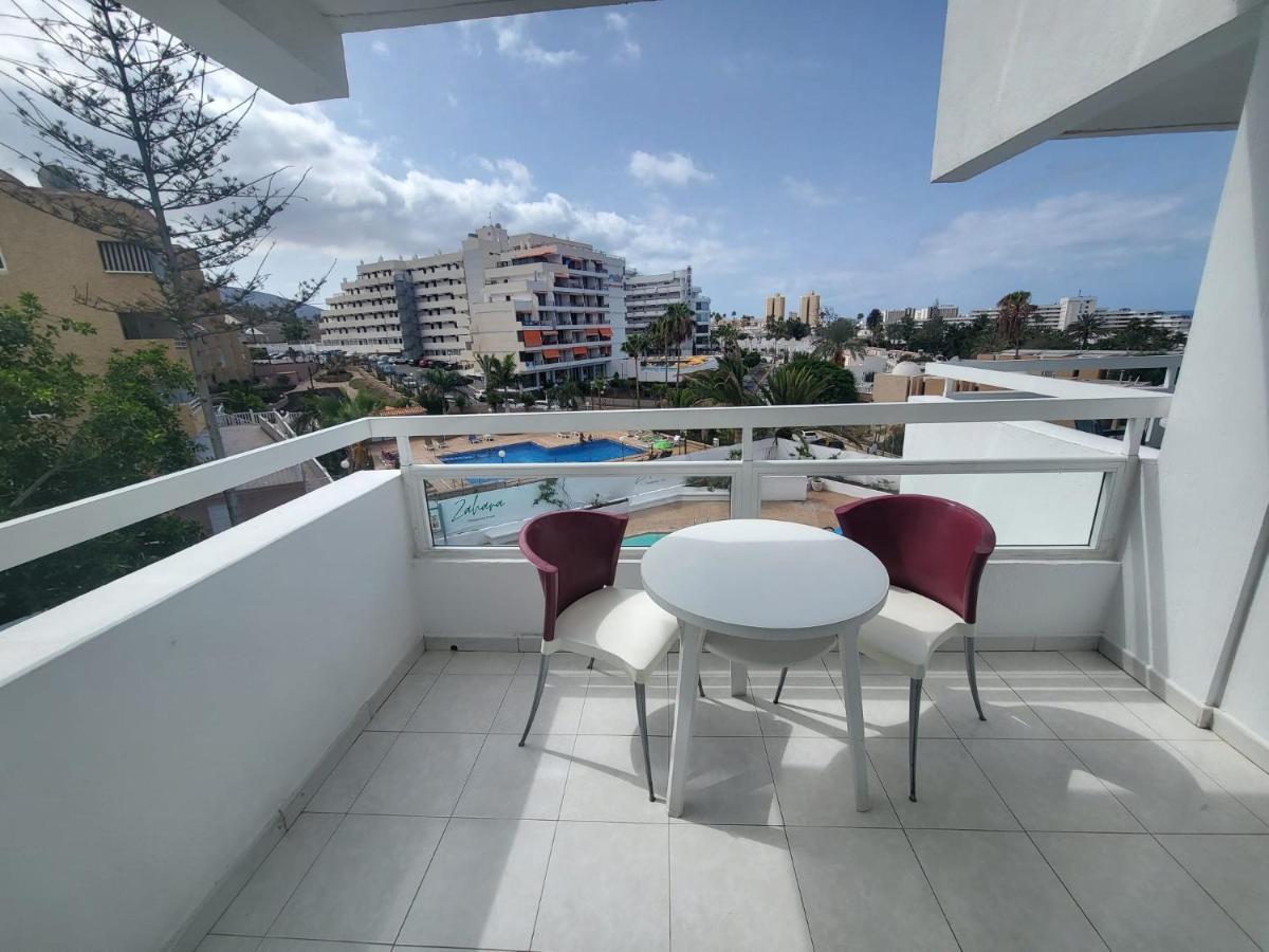 Cozy Apartment Near The Beach Playa de las Americas  Luaran gambar