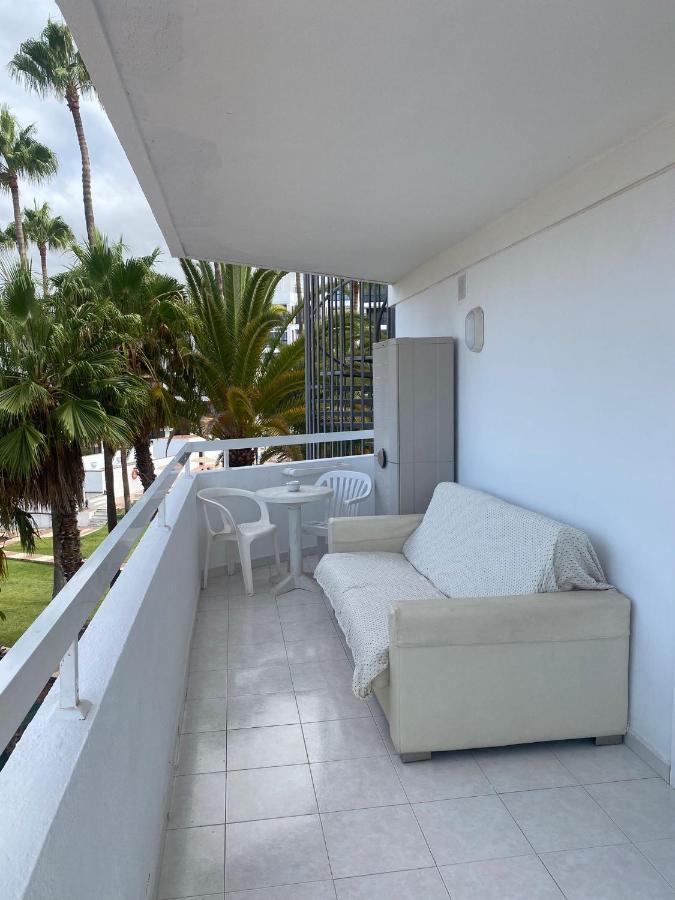 Cozy Apartment Near The Beach Playa de las Americas  Luaran gambar