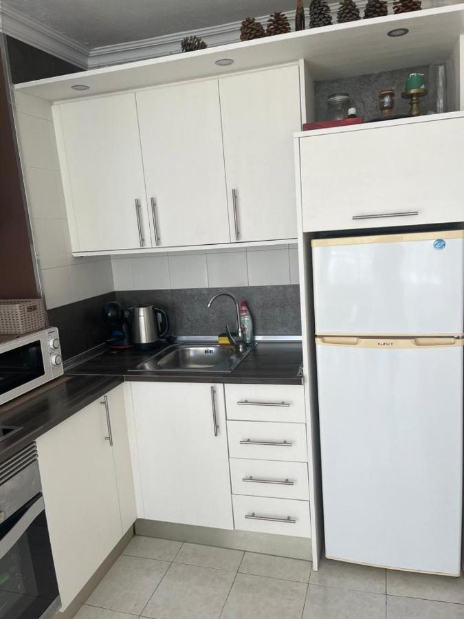 Cozy Apartment Near The Beach Playa de las Americas  Luaran gambar